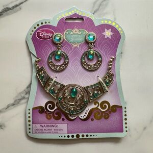 Disney Store Princess Jasmine Costume Necklace and Earrings Set